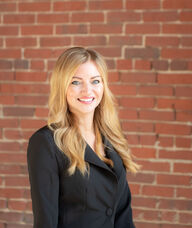 Book an Appointment with Jen Smidt for Aesthetics