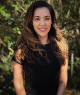 Book an Appointment with Leslie Castillo at Mopac Location