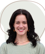 Book an Appointment with Alayna Baillod for Consultation