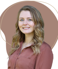 Book an Appointment with Laurissa Miech for Consultation