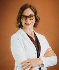 Book an Appointment with Andrea Hingst for Acupuncture