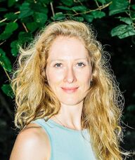 Book an Appointment with Meredith Hart for Yoga