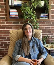 Book an Appointment with Hannah Tyer for Therapy