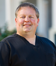 Book an Appointment with Dr. Benjamin Karis for Chiropractic