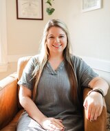 Book an Appointment with Stephanie Tucker at Coastal Roots Counseling, PLLC